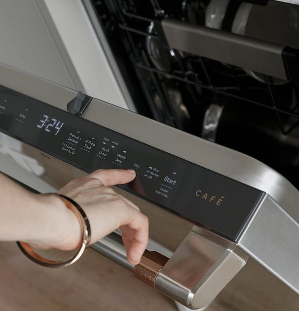 Café - 24" Top Control Tall Tub Built-In Dishwasher with Stainless Steel Tub - Stainless steel - Image 4
